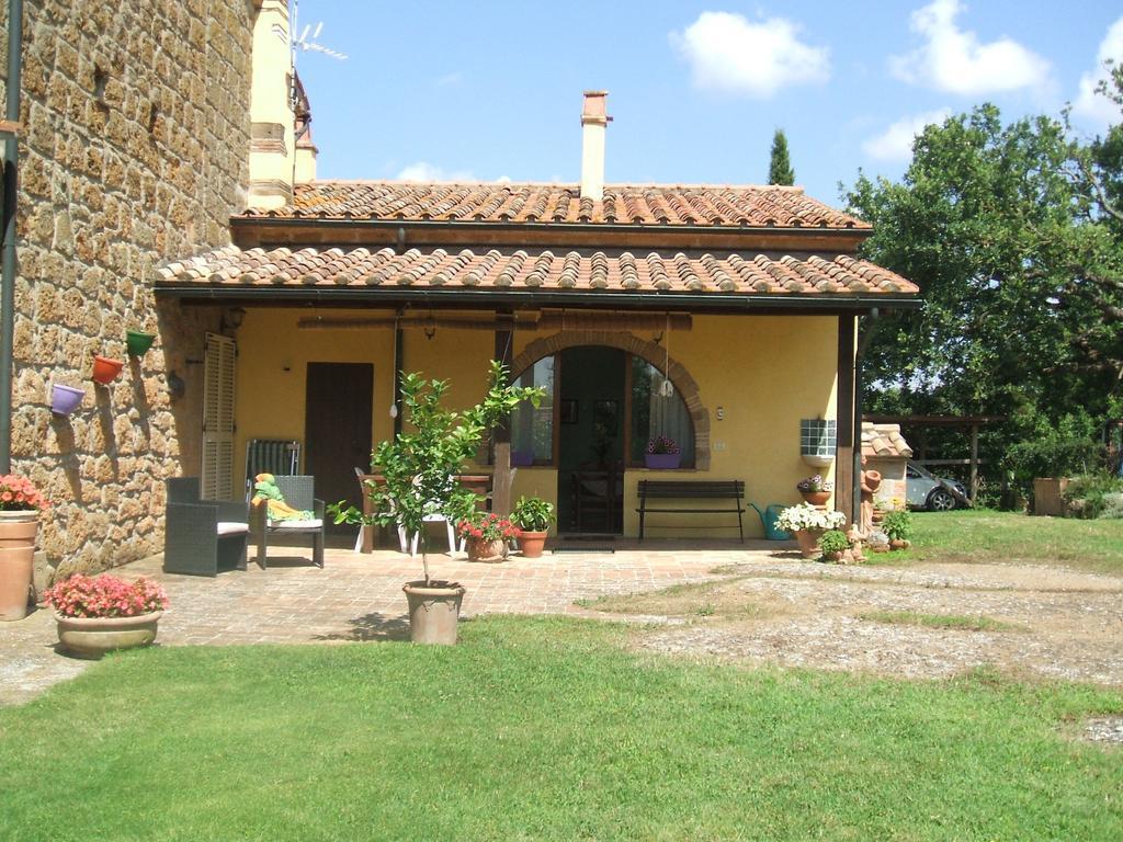 Poggio Dell'Olivo Villa Pitigliano Bilik gambar